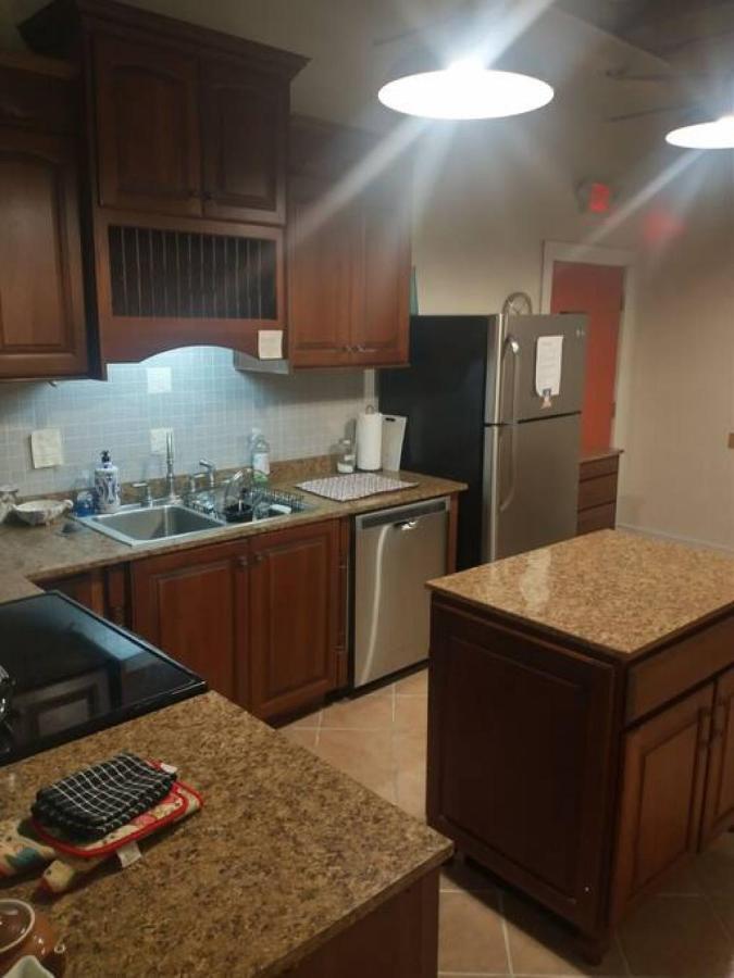 Loft Apartment W River Views Солсбери Экстерьер фото